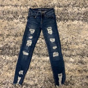 Ripped denim American eagle skinny jeans